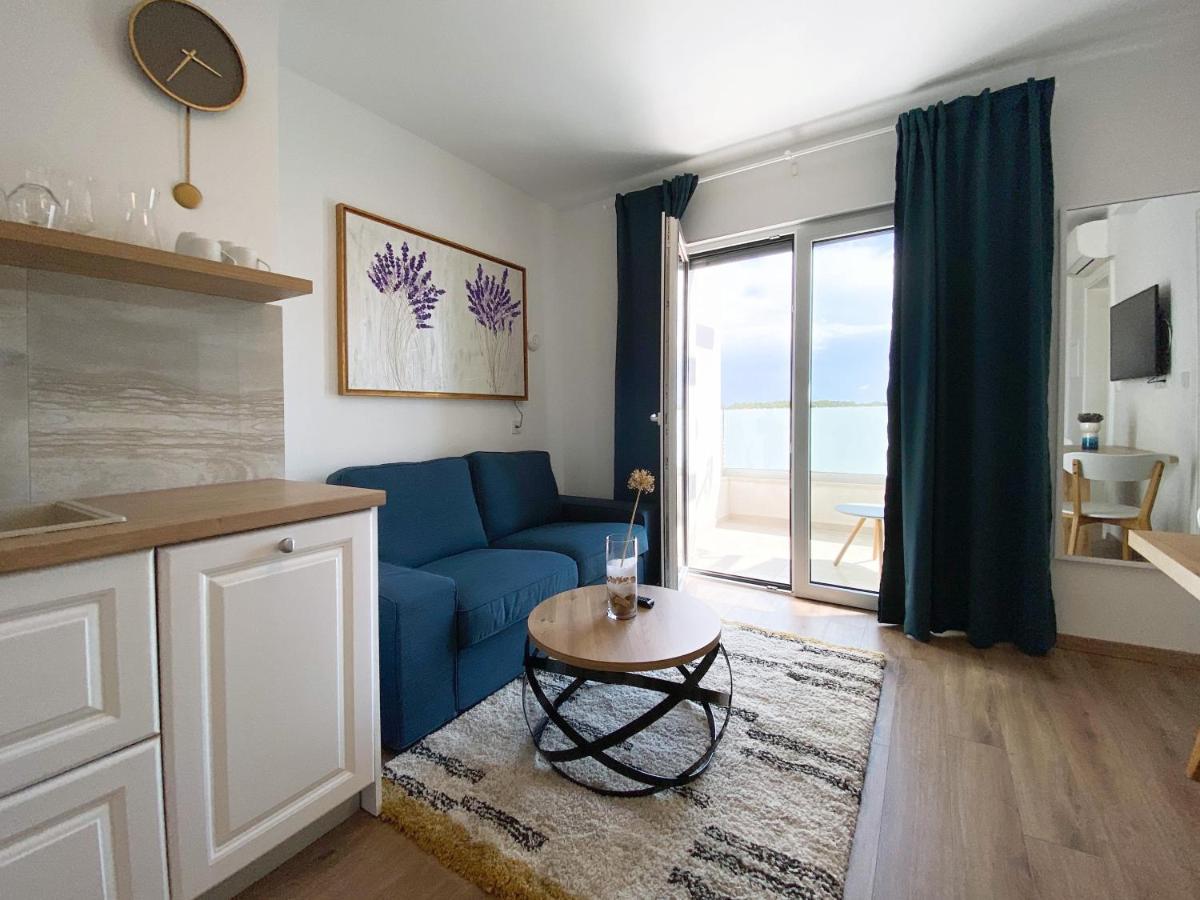 Marisa Apartments Hvar III ฮวาร์ ภายนอก รูปภาพ