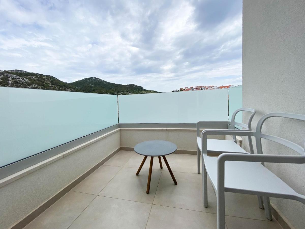 Marisa Apartments Hvar III ฮวาร์ ภายนอก รูปภาพ