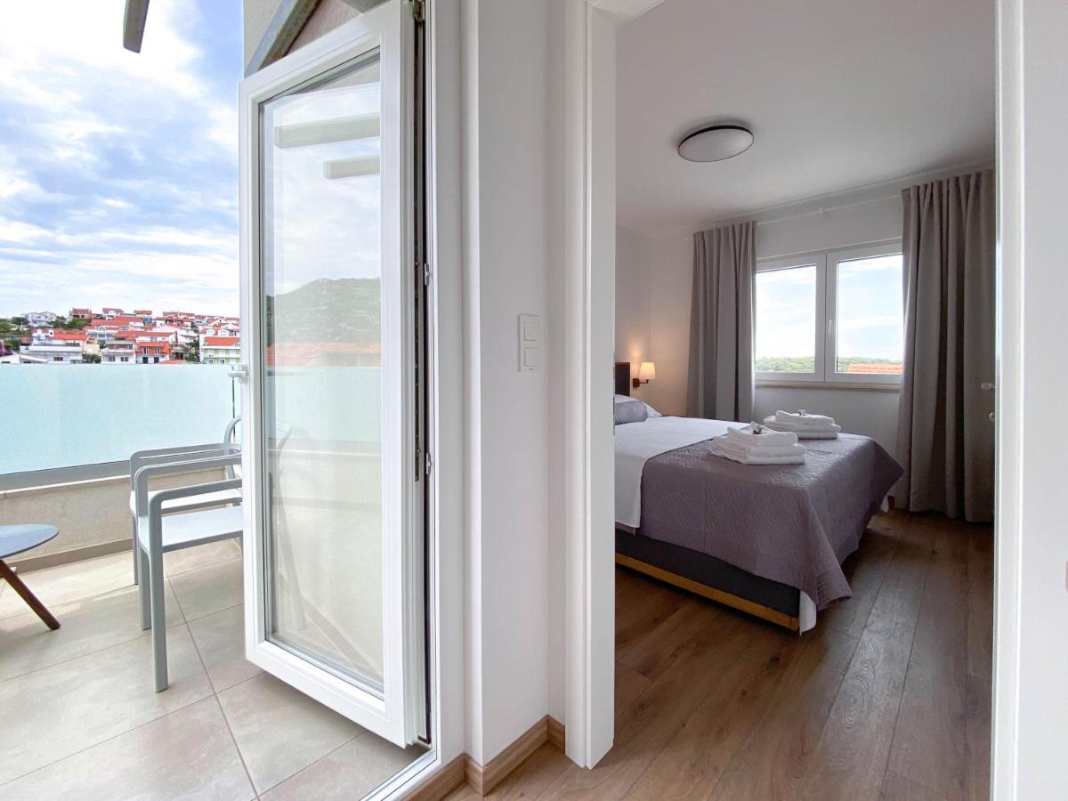 Marisa Apartments Hvar III ฮวาร์ ภายนอก รูปภาพ